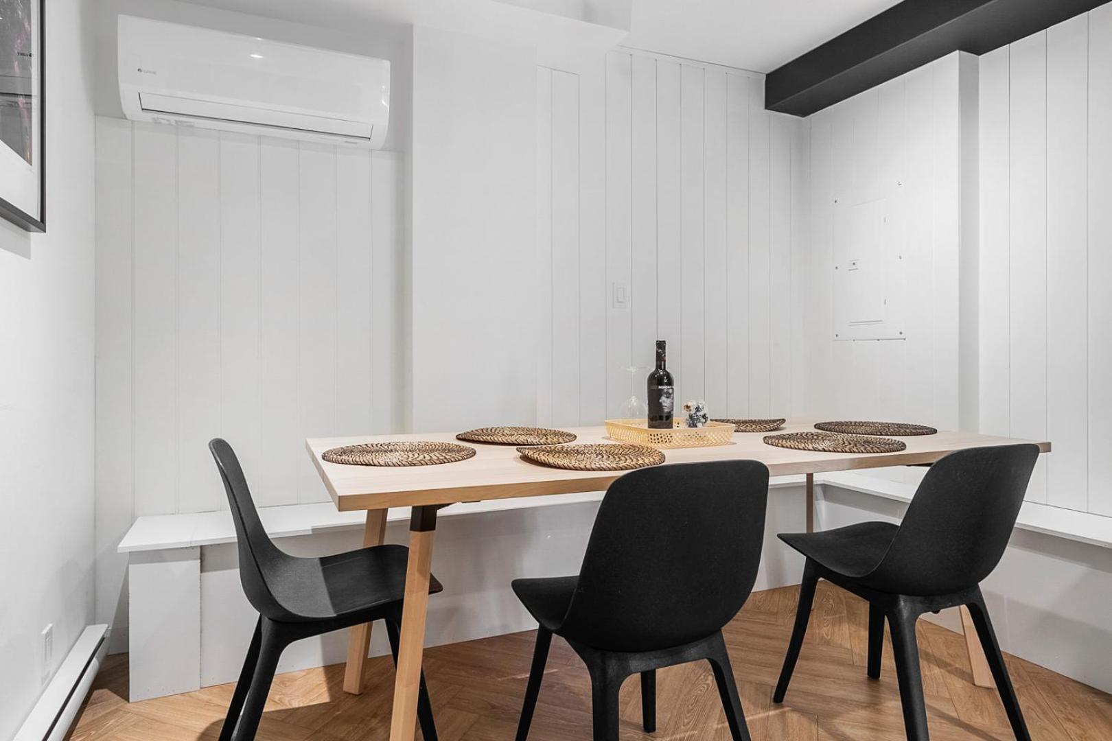 Les Appartements Du 300 Квебек Екстериор снимка