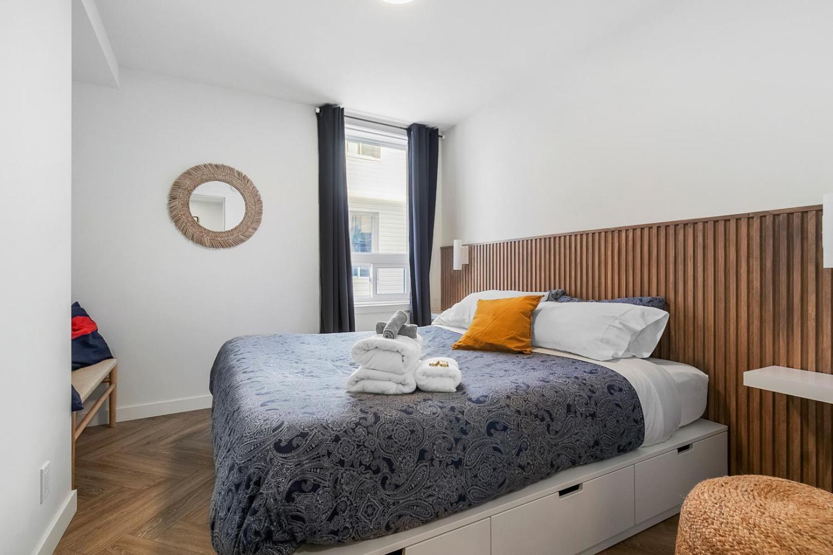 Les Appartements Du 300 Квебек Екстериор снимка